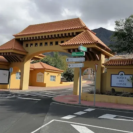 Rockin' View - 2 Bedroom Great Terrace, Parking, Pool Apartament *