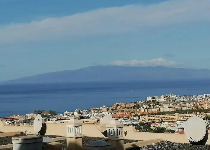 Apartment Rockin' View - 2 Bedroom Great Terrace, Parking, Pool Costa Adeje (Tenerife)